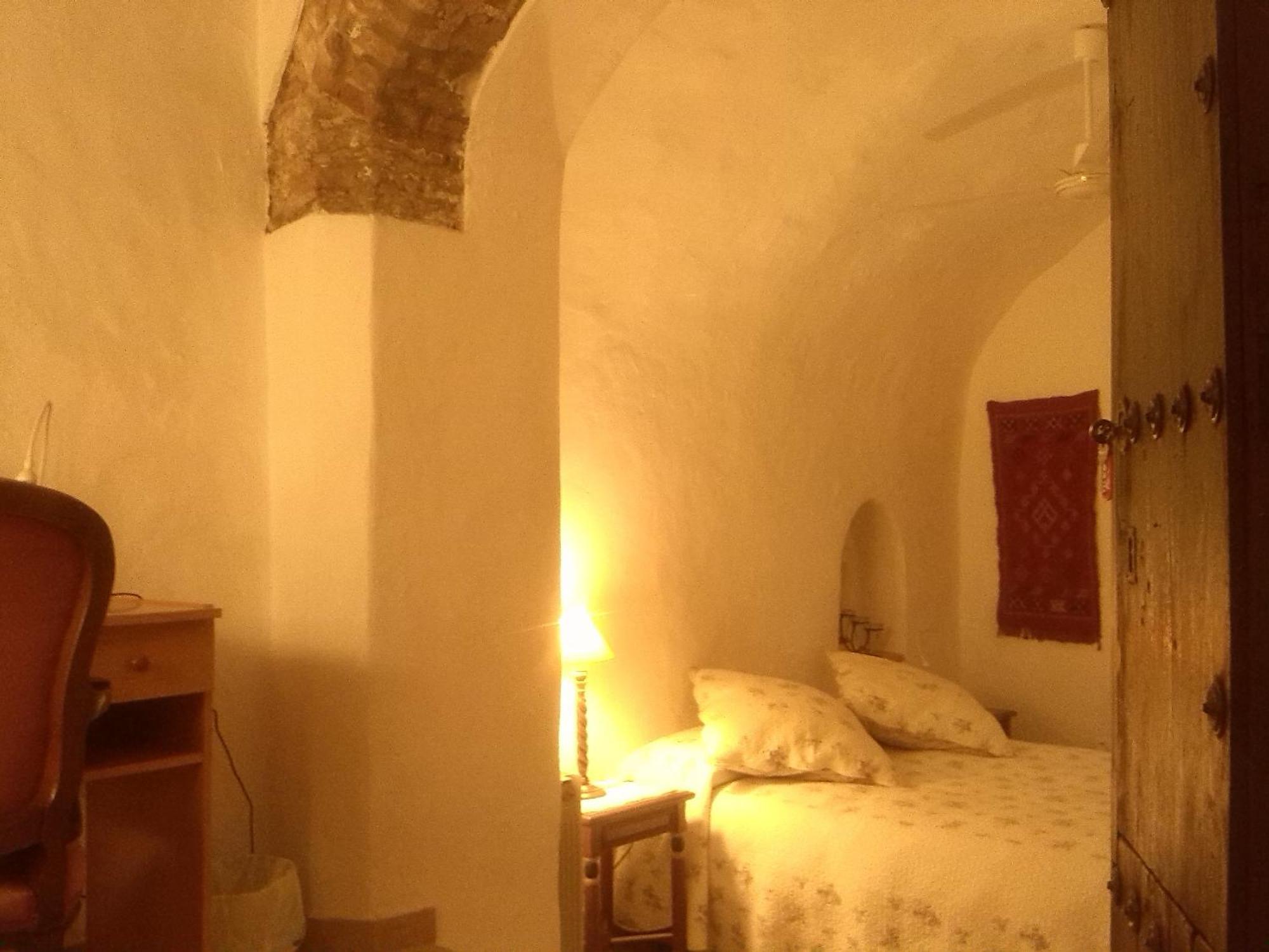 La Casa De Bovedas Charming Inn Аркос-де-ла-Фронтера Номер фото